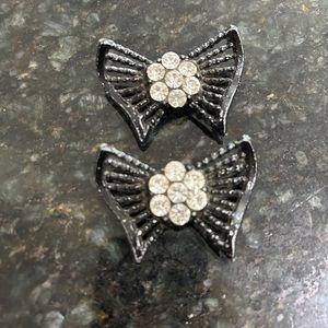 Vintage Tip Toe metal bow shoe clips with rhinestone centers